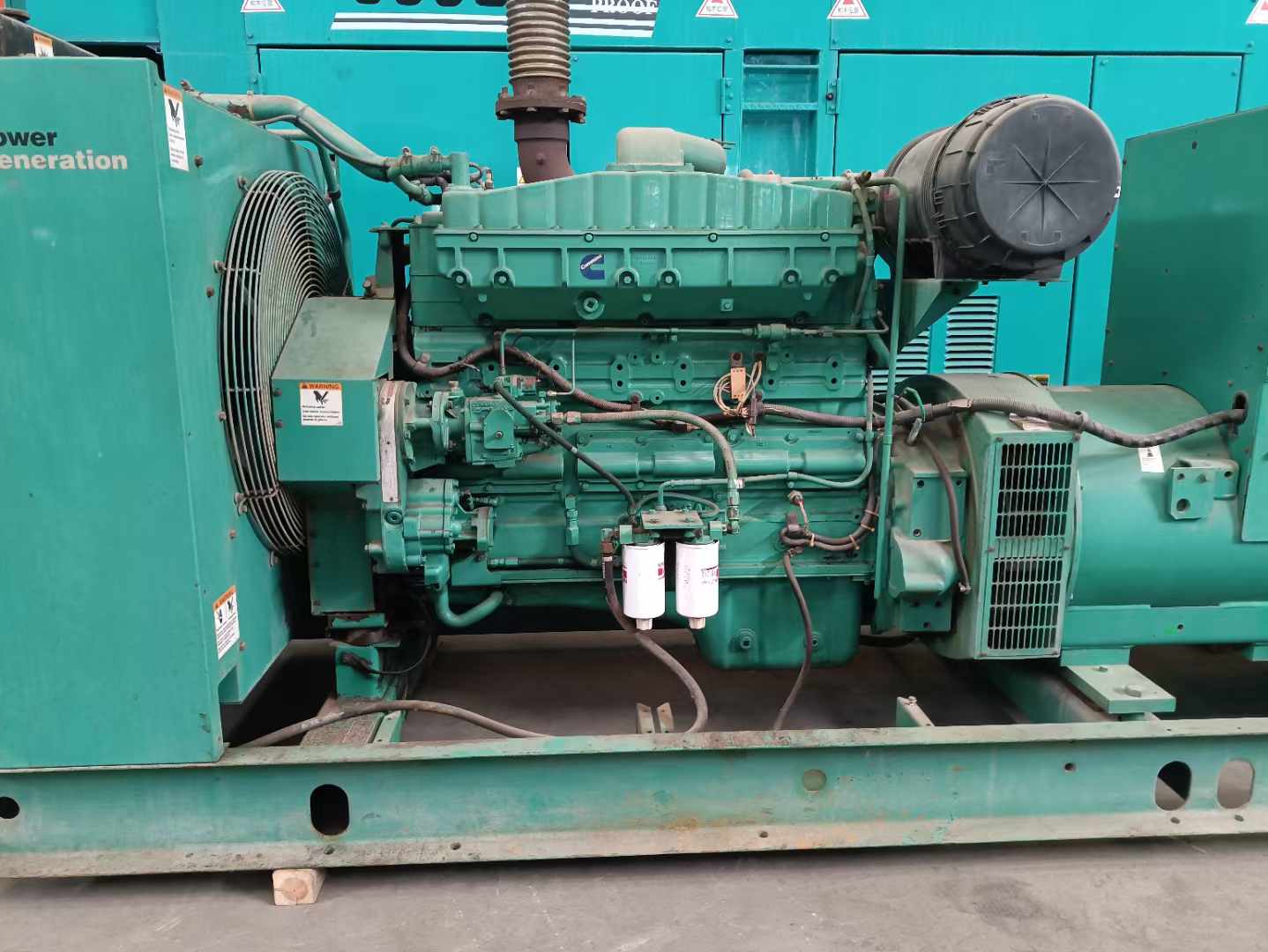 望花过载会对 600kW 柴油发电机组造成哪些损害?